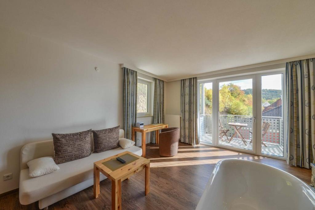 Hotel Gasthof Heckl Kinding Zewnętrze zdjęcie