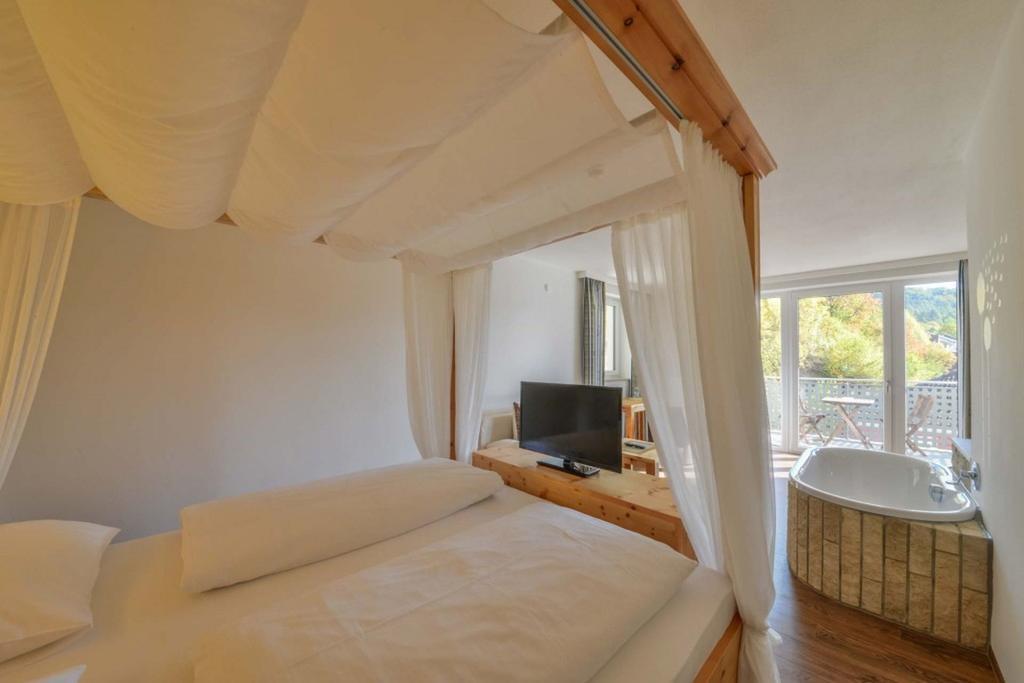 Hotel Gasthof Heckl Kinding Zewnętrze zdjęcie