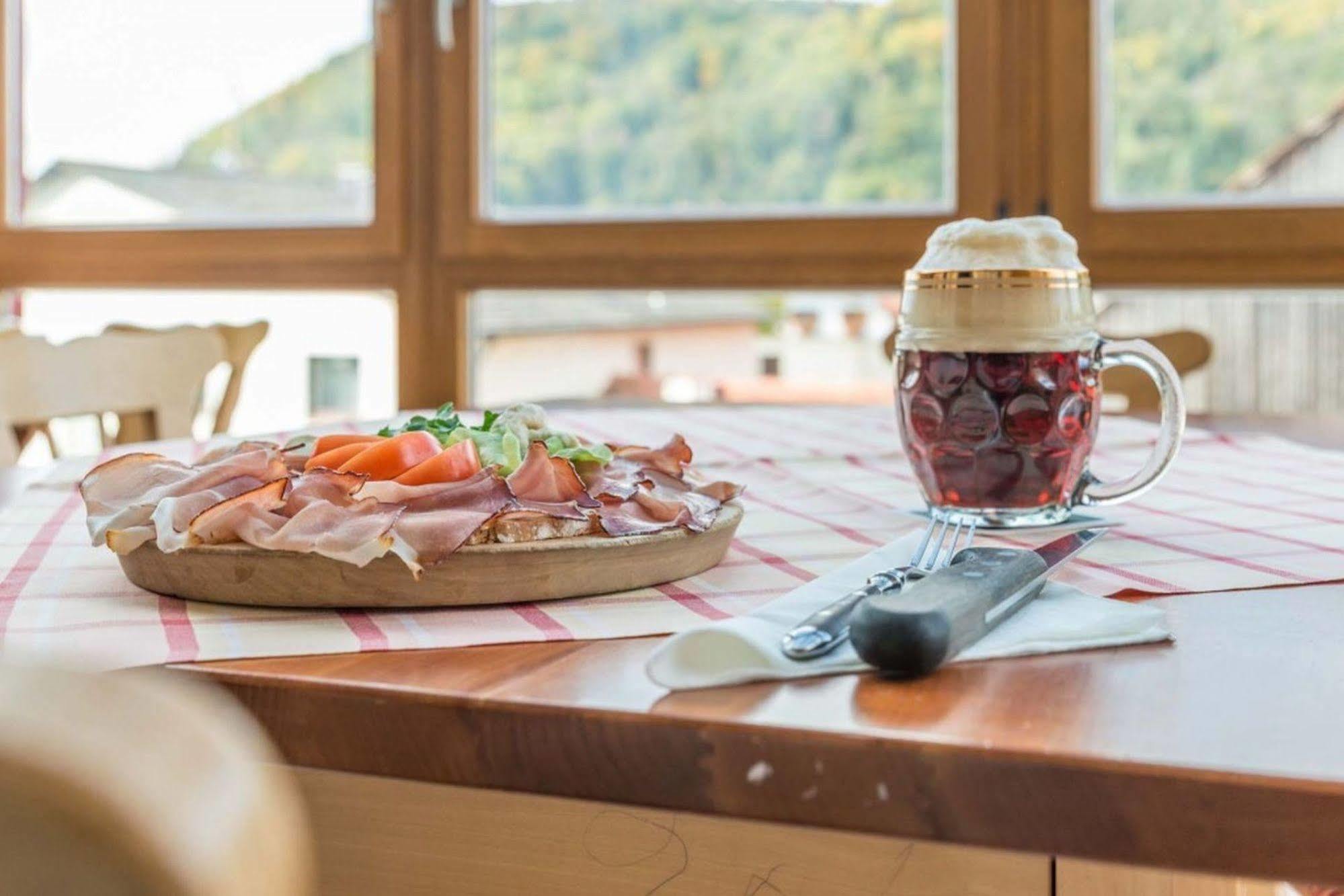 Hotel Gasthof Heckl Kinding Zewnętrze zdjęcie